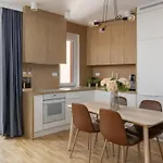 New 2-Bedroom Apartment - Close To Chopin Airport