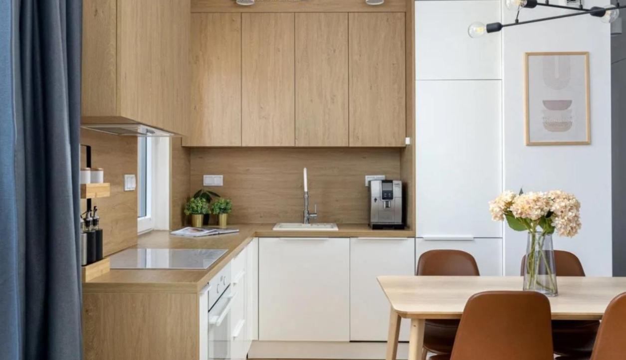 New 2-bedroom - Close To Chopin Airport * Warsaw
