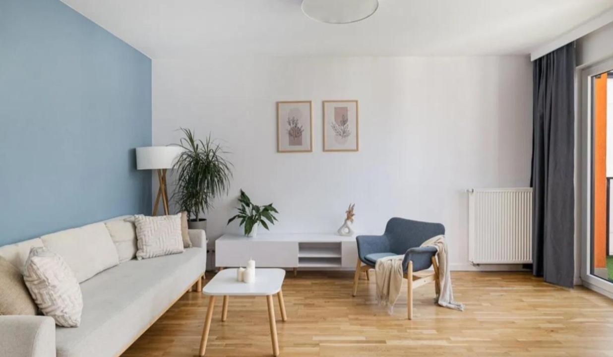 New 2-bedroom - Close To Chopin Airport Apartament Warszawa